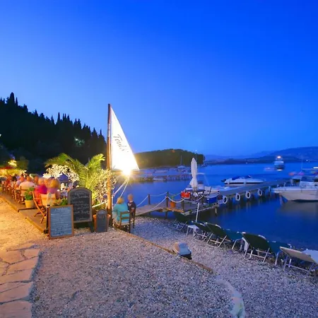 Villa Sleeps 8