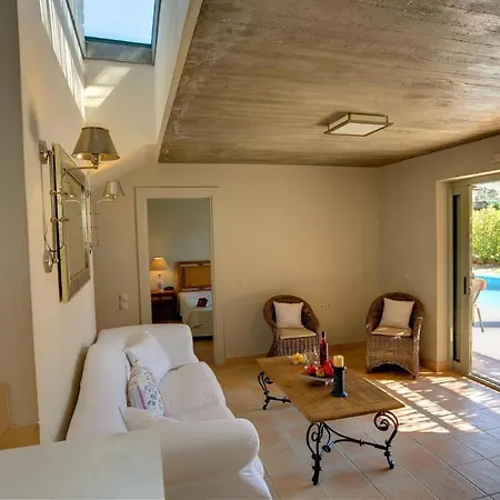 Sleeps 8 * Kalami (Corfu)